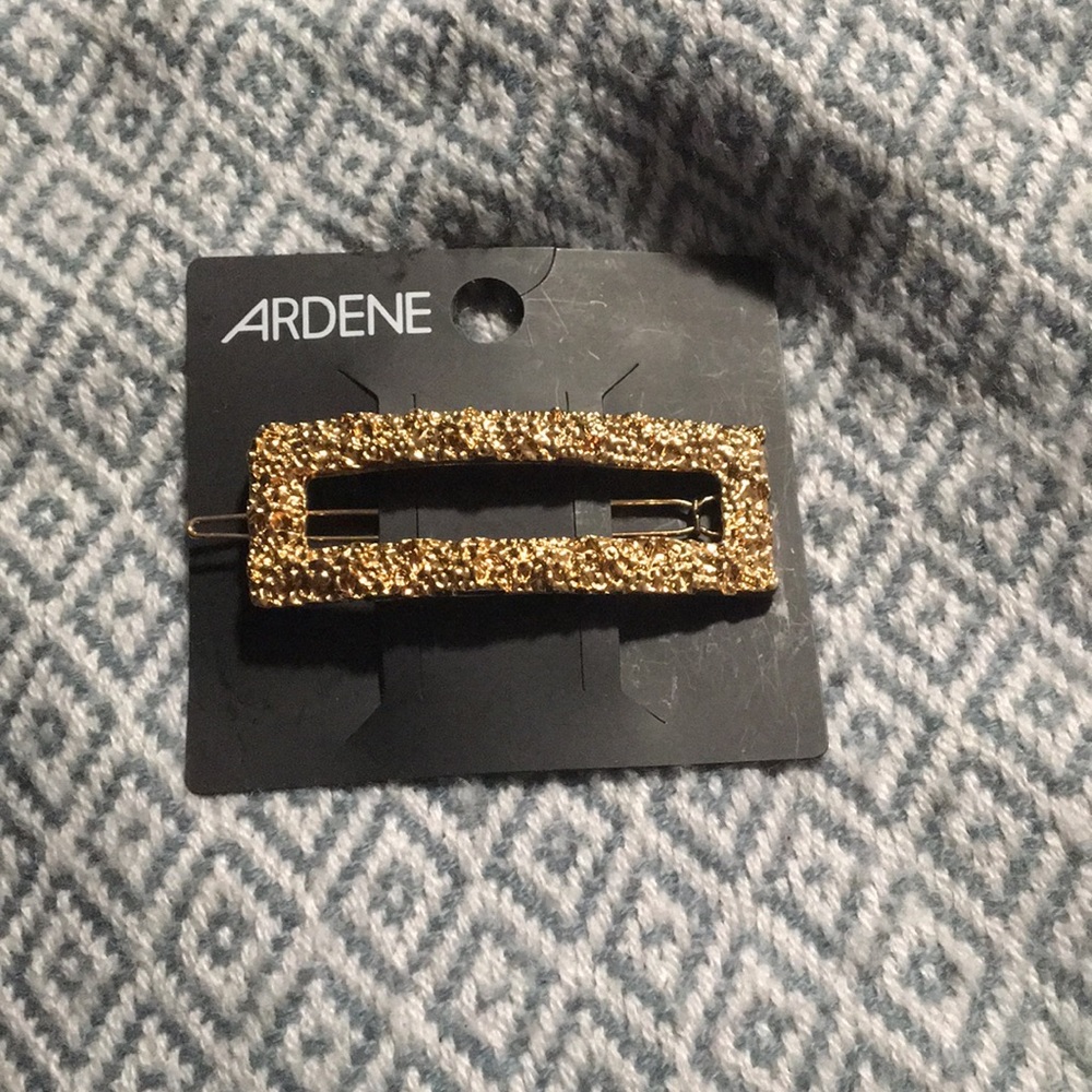 Hair clip